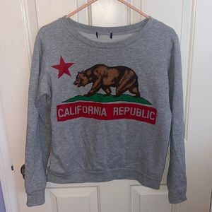 Grey California Republic sweatshirt size small